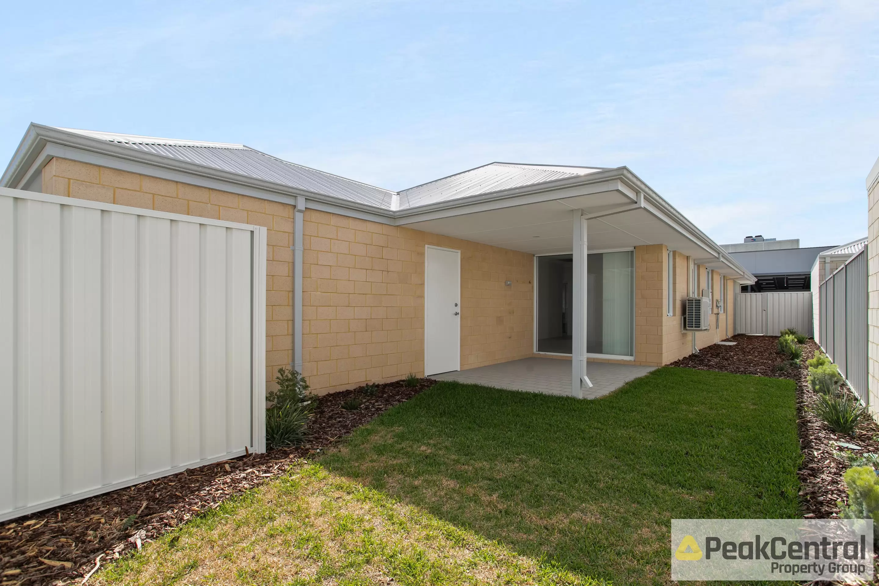 27 Azzurra Loop, Two Rocks Leased by Peak Central Property Group - image 15