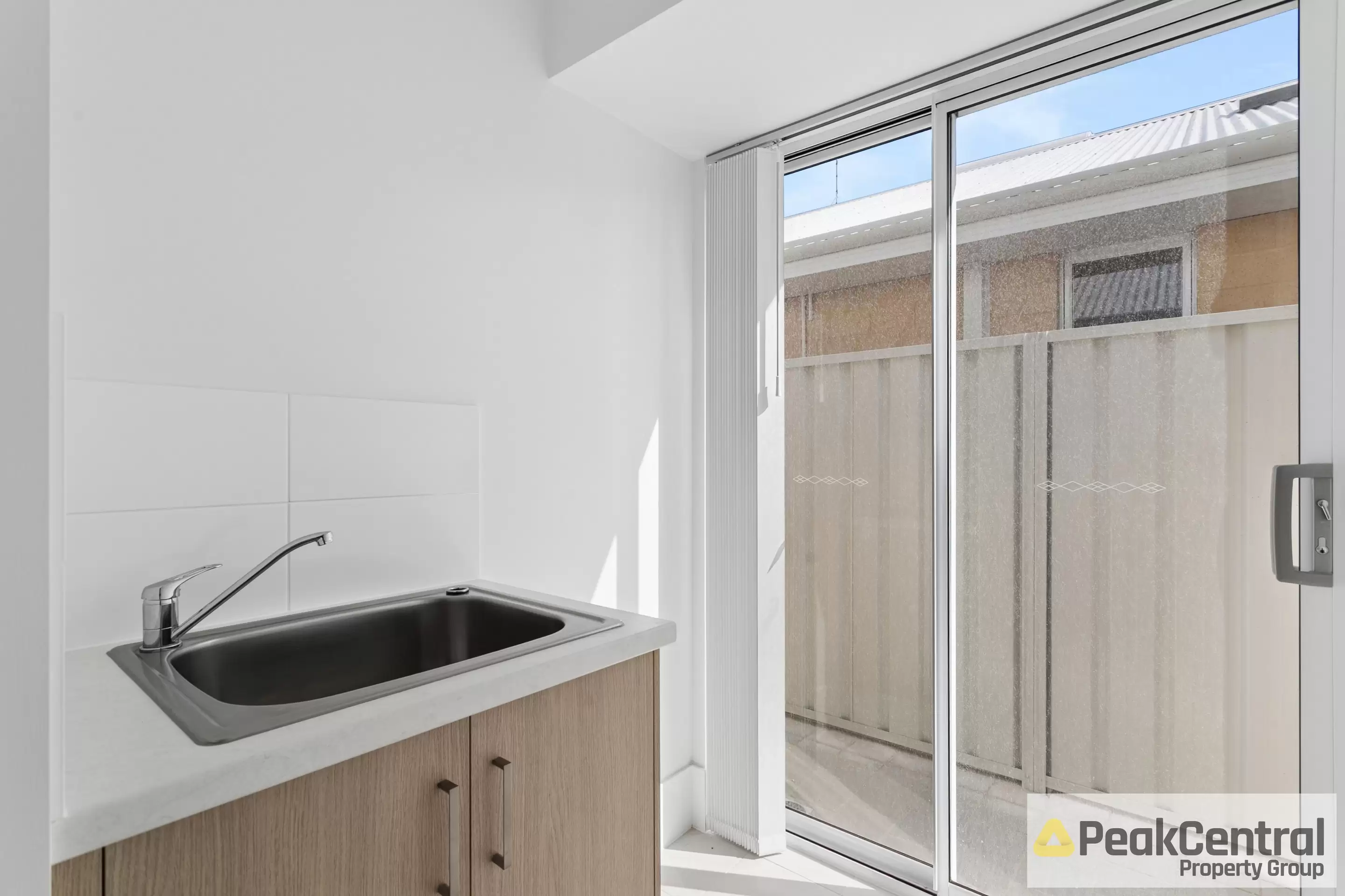 27 Azzurra Loop, Two Rocks Leased by Peak Central Property Group - image 14