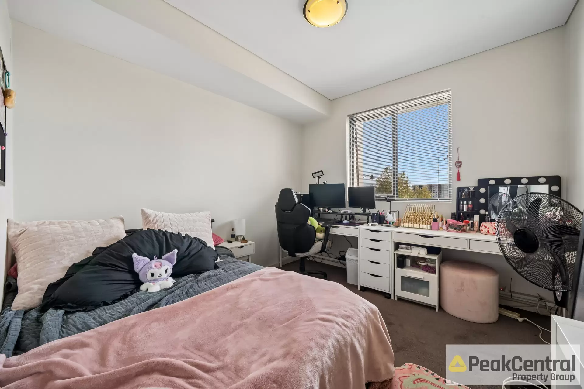 159/2 Signal Terrace, Cockburn Central Sold by Peak Central Property Group - image 1