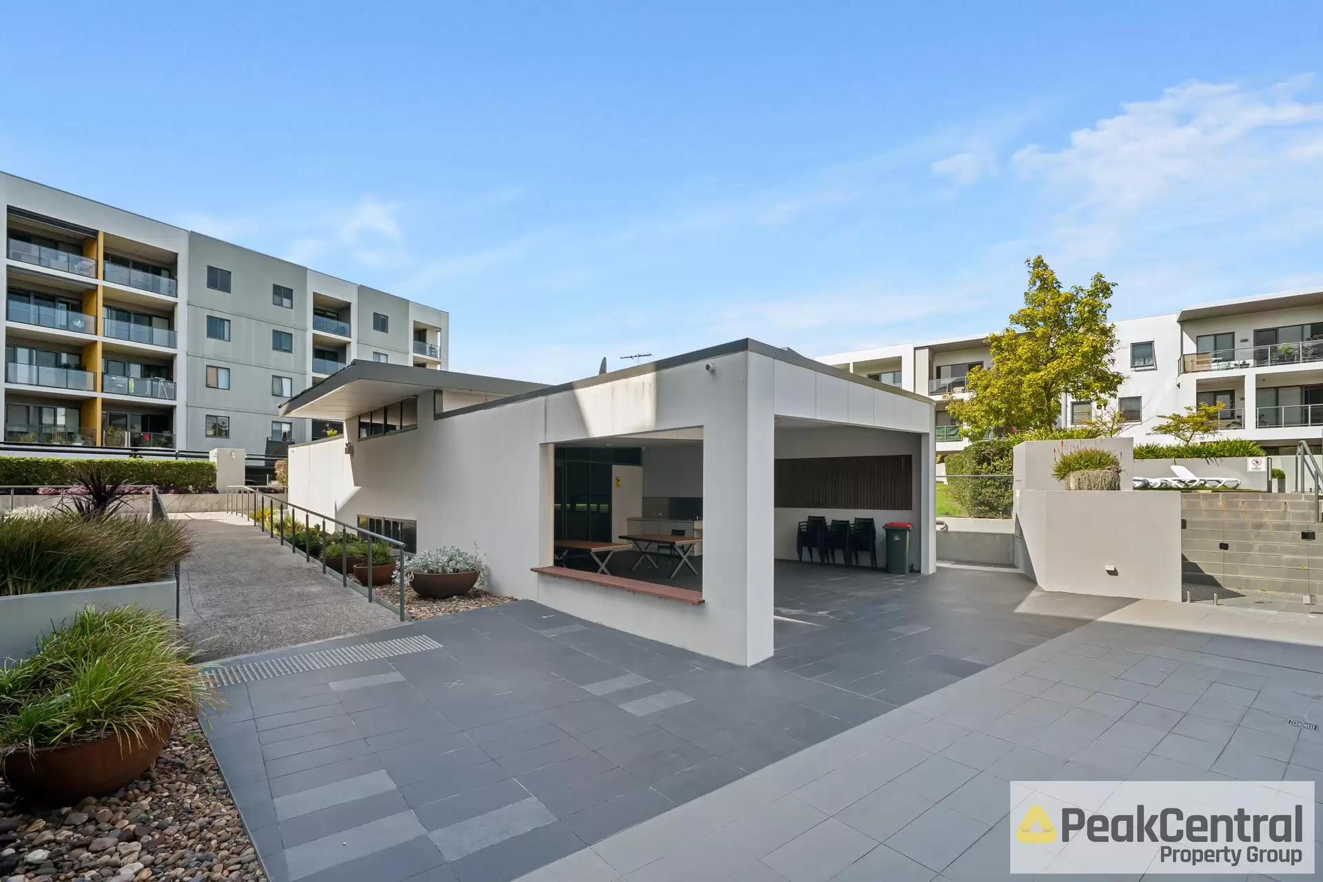 159/2 Signal Terrace, Cockburn Central Sold by Peak Central Property Group - image 1