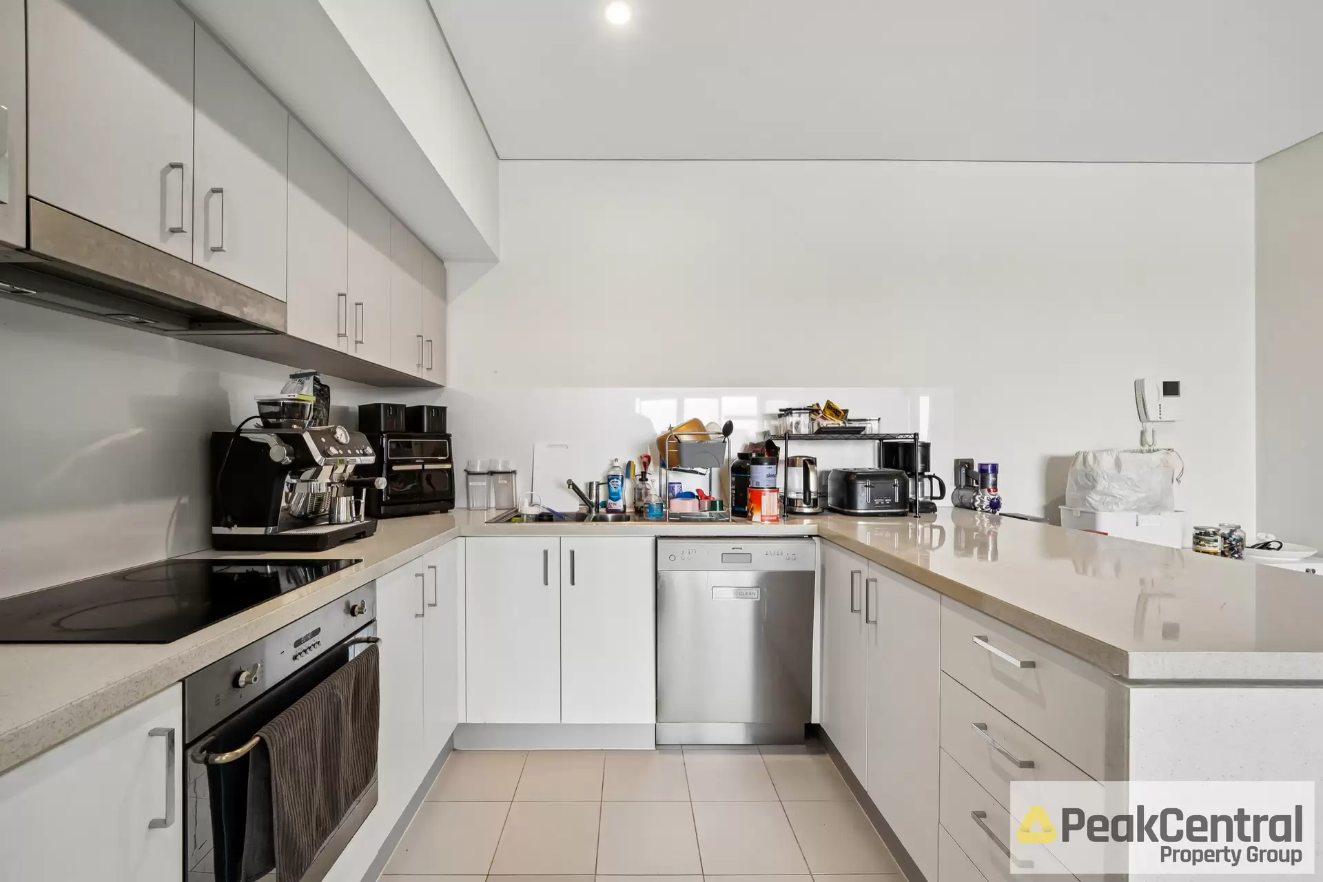 159/2 Signal Terrace, Cockburn Central Sold by Peak Central Property Group - image 1