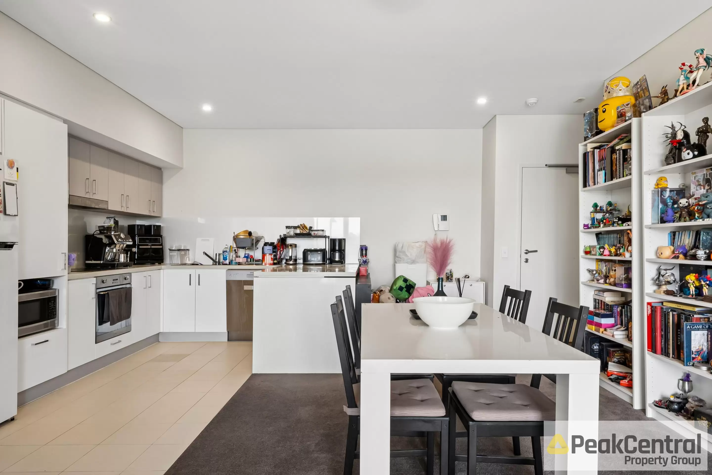 159/2 Signal Terrace, Cockburn Central Sold by Peak Central Property Group - image 3