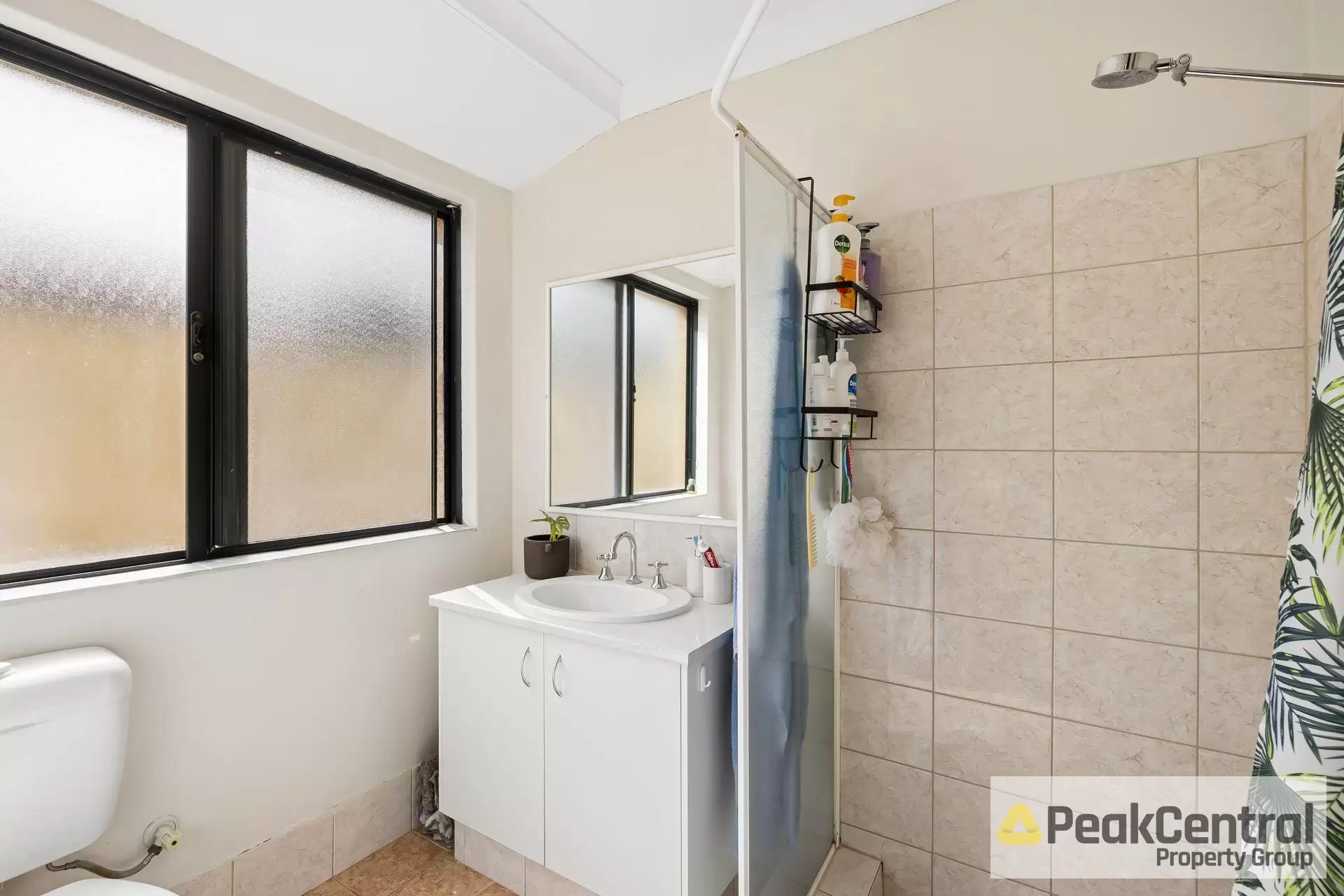 23 Avon Crescent, Atwell Sold by Peak Central Property Group - image 15