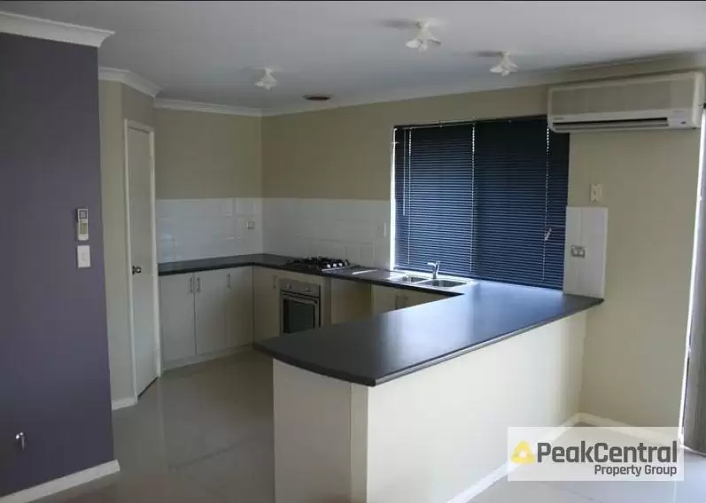 413 Lambeth Circle, Wellard Leased by Peak Central Property Group - image 4