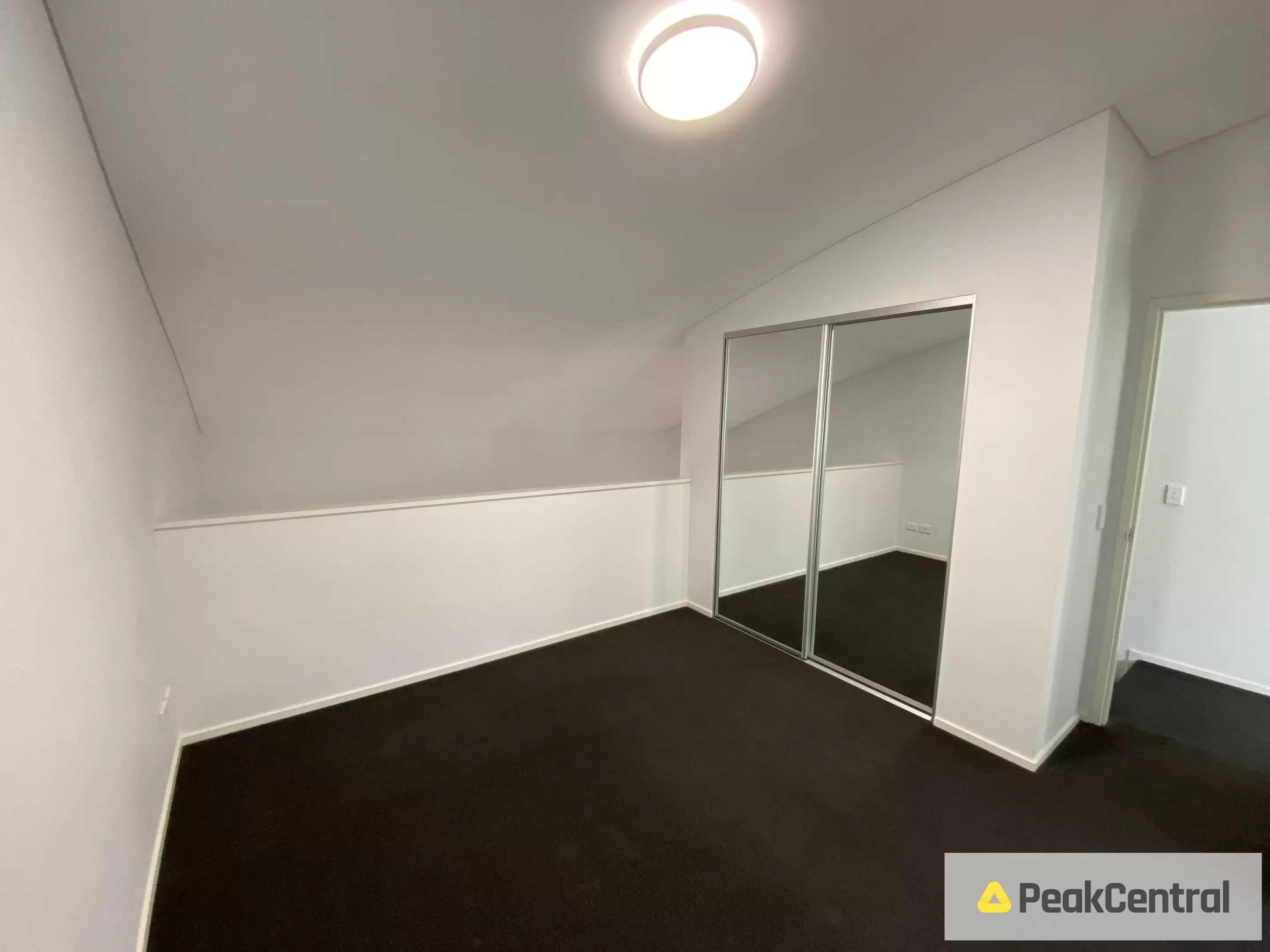 11/2 Downey Drive, Como Leased by Peak Central Property Group - image 9