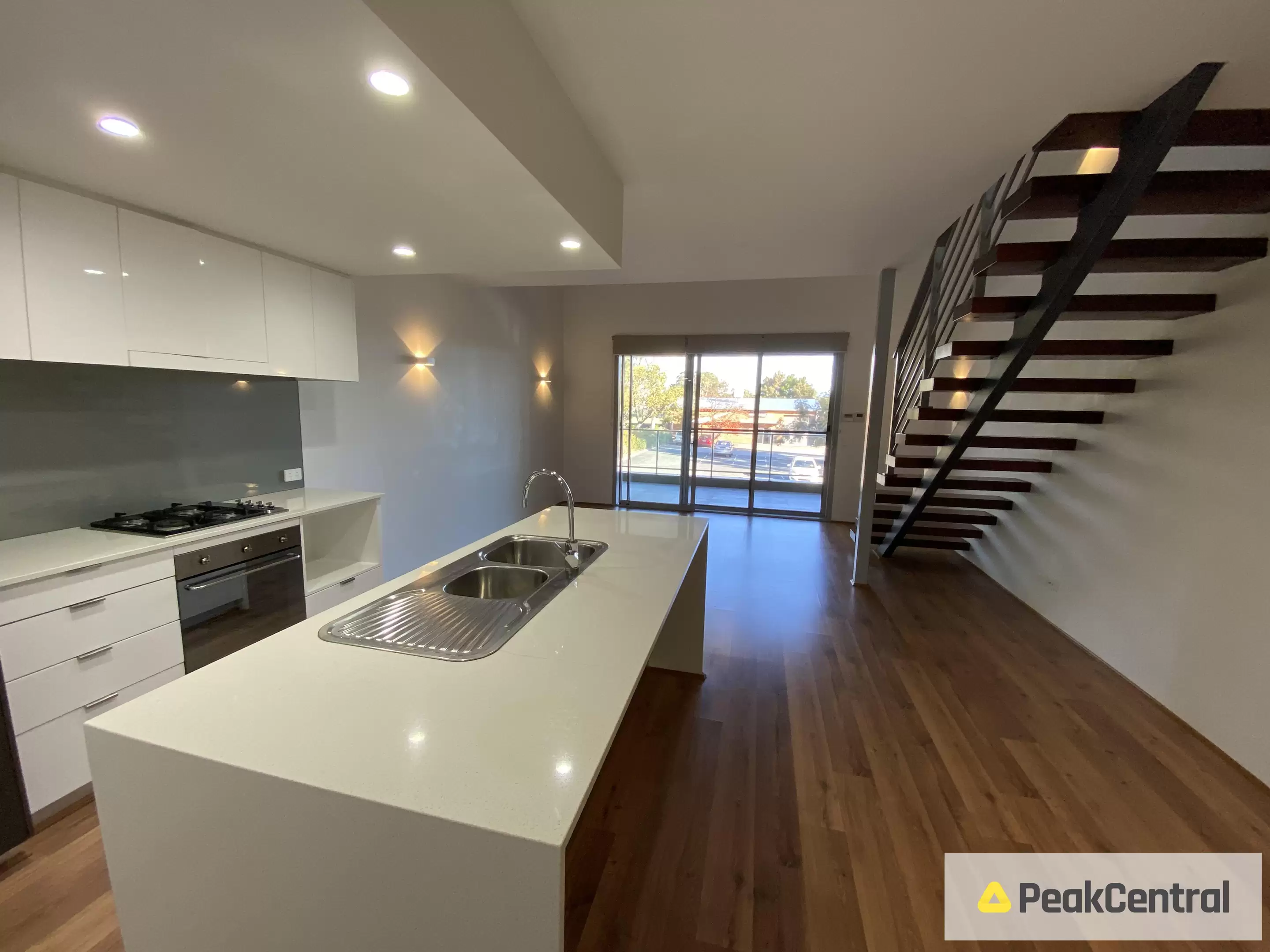 11/2 Downey Drive, Como Leased by Peak Central Property Group - image 5