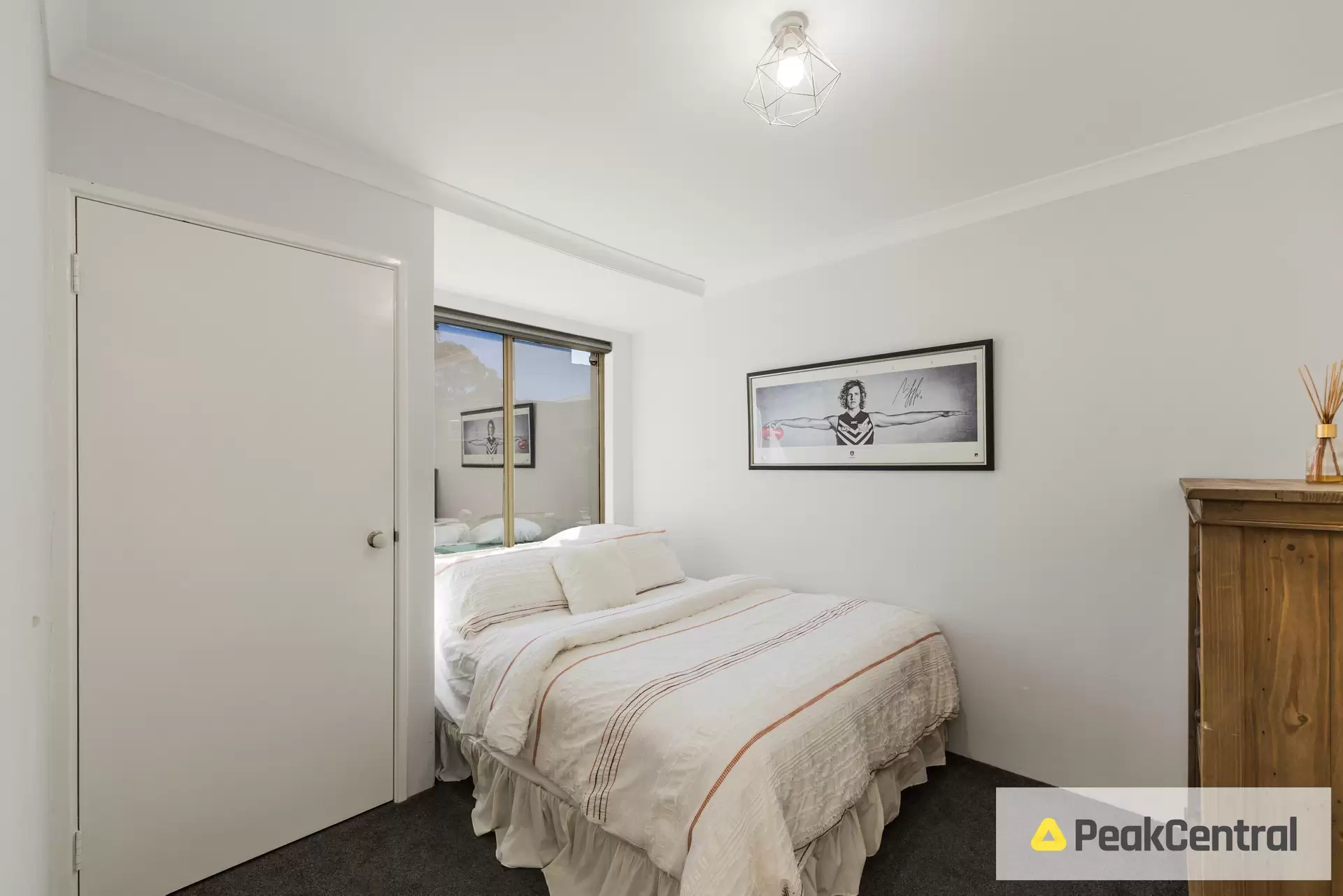 4 Karlak Close, Leda Leased by Peak Central Property Group - image 1