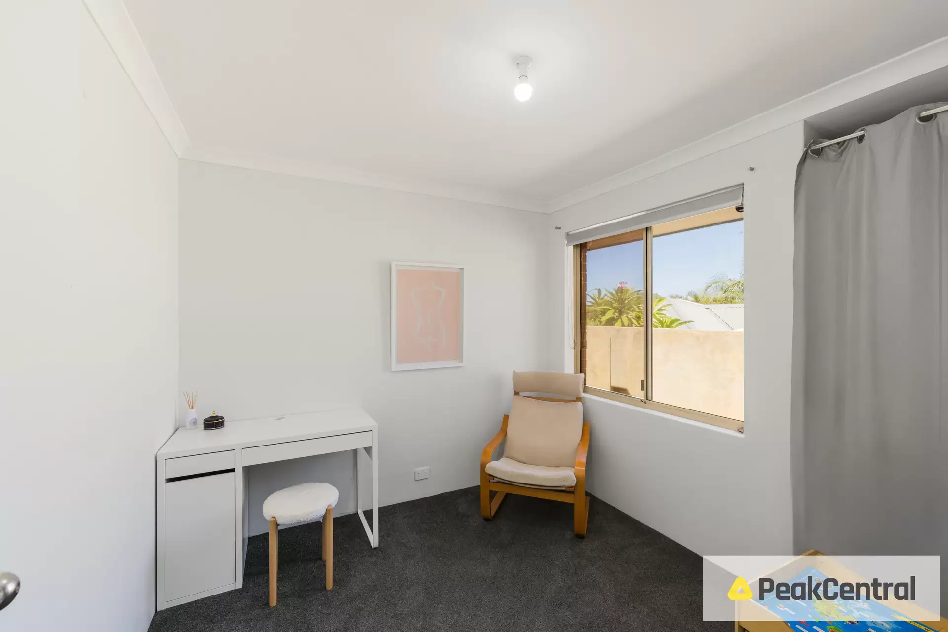 4 Karlak Close, Leda Leased by Peak Central Property Group - image 1