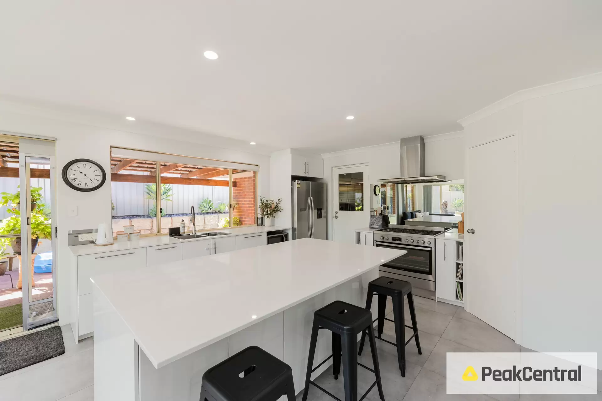 4 Karlak Close, Leda Leased by Peak Central Property Group - image 1