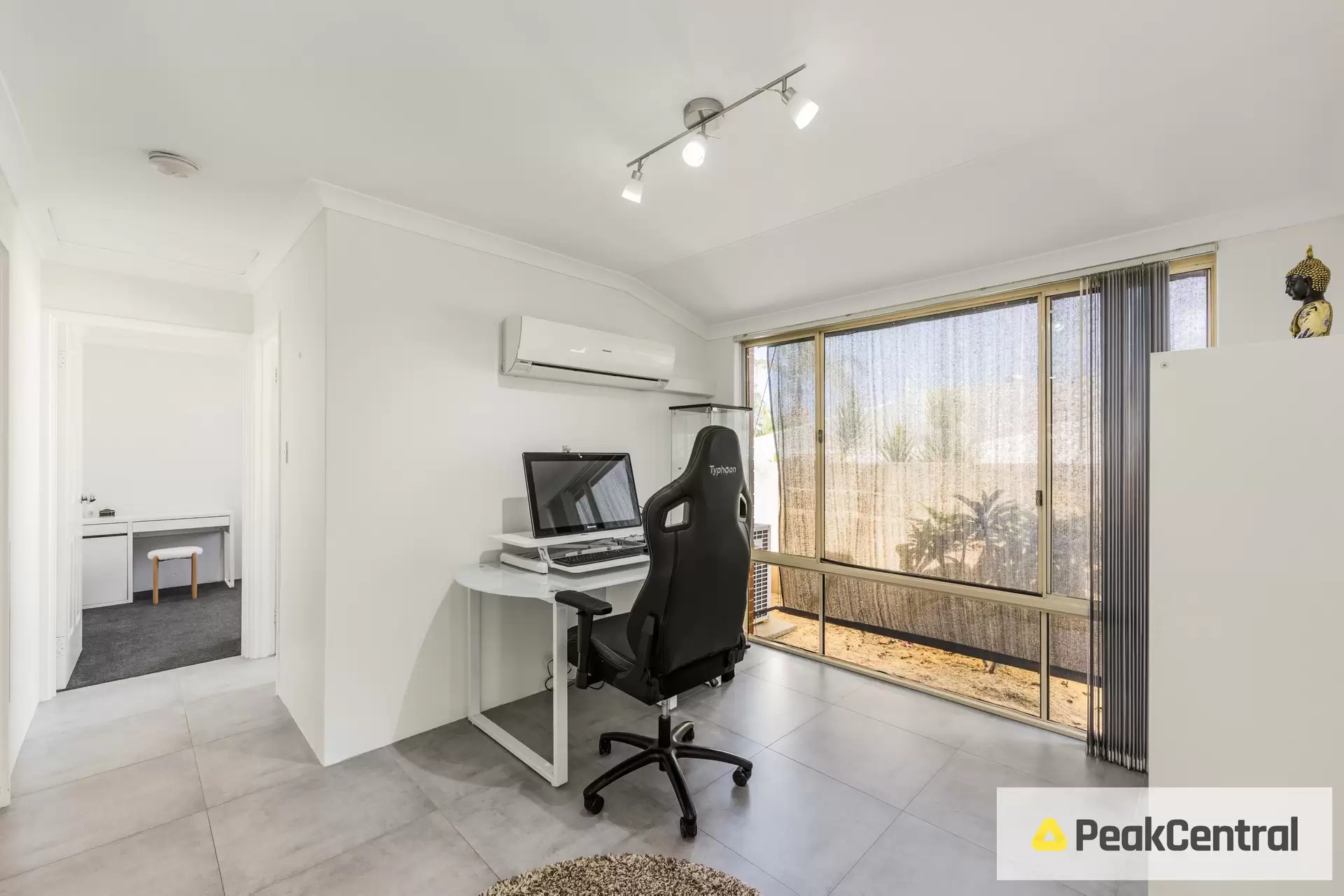 4 Karlak Close, Leda Leased by Peak Central Property Group - image 1