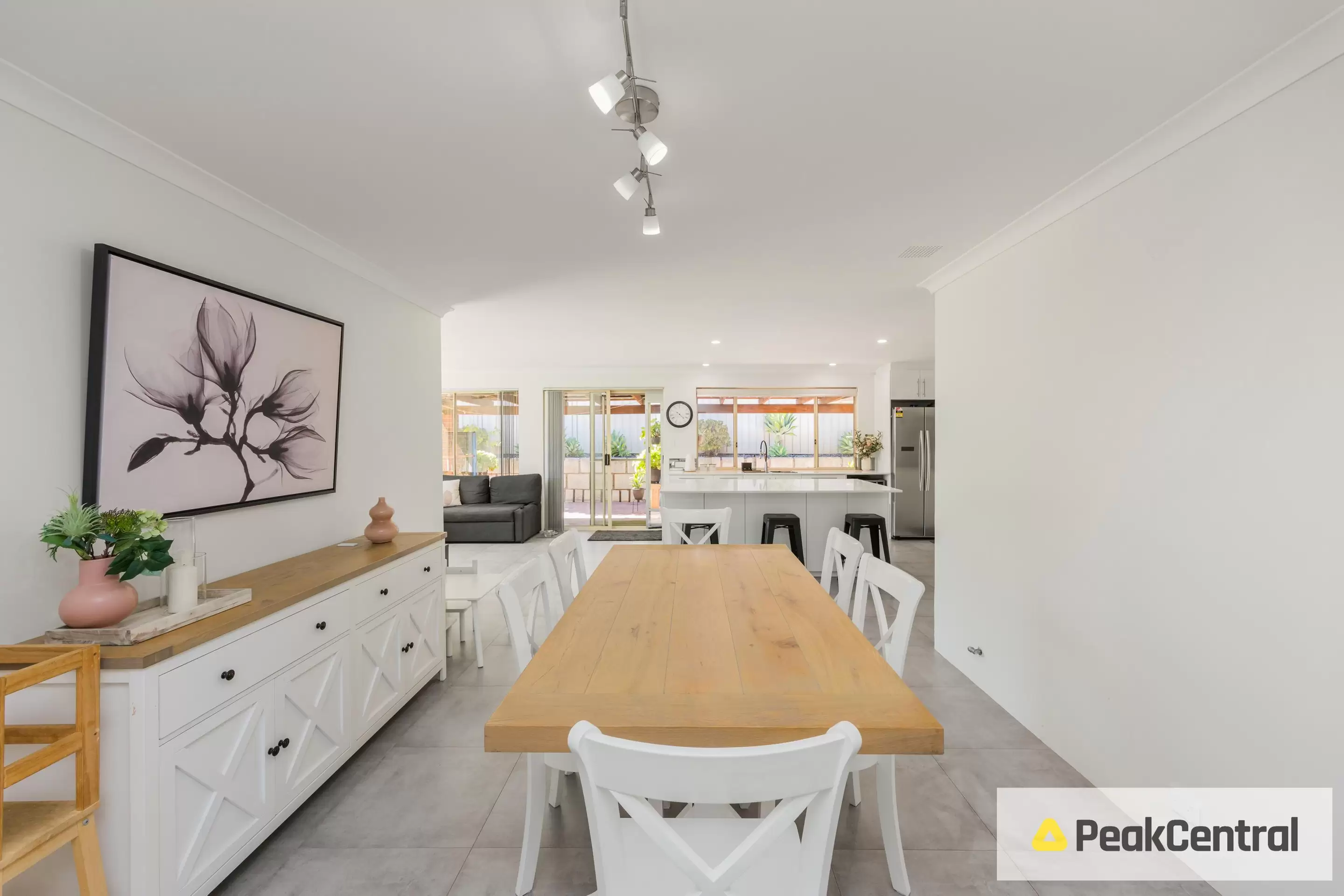 4 Karlak Close, Leda Leased by Peak Central Property Group - image 10