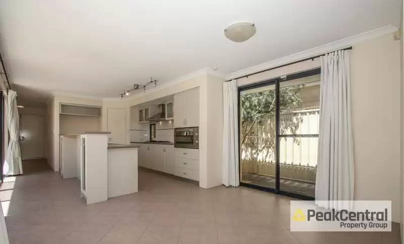 28 Milroy Street, Willagee Leased by Peak Central Property Group - image 4
