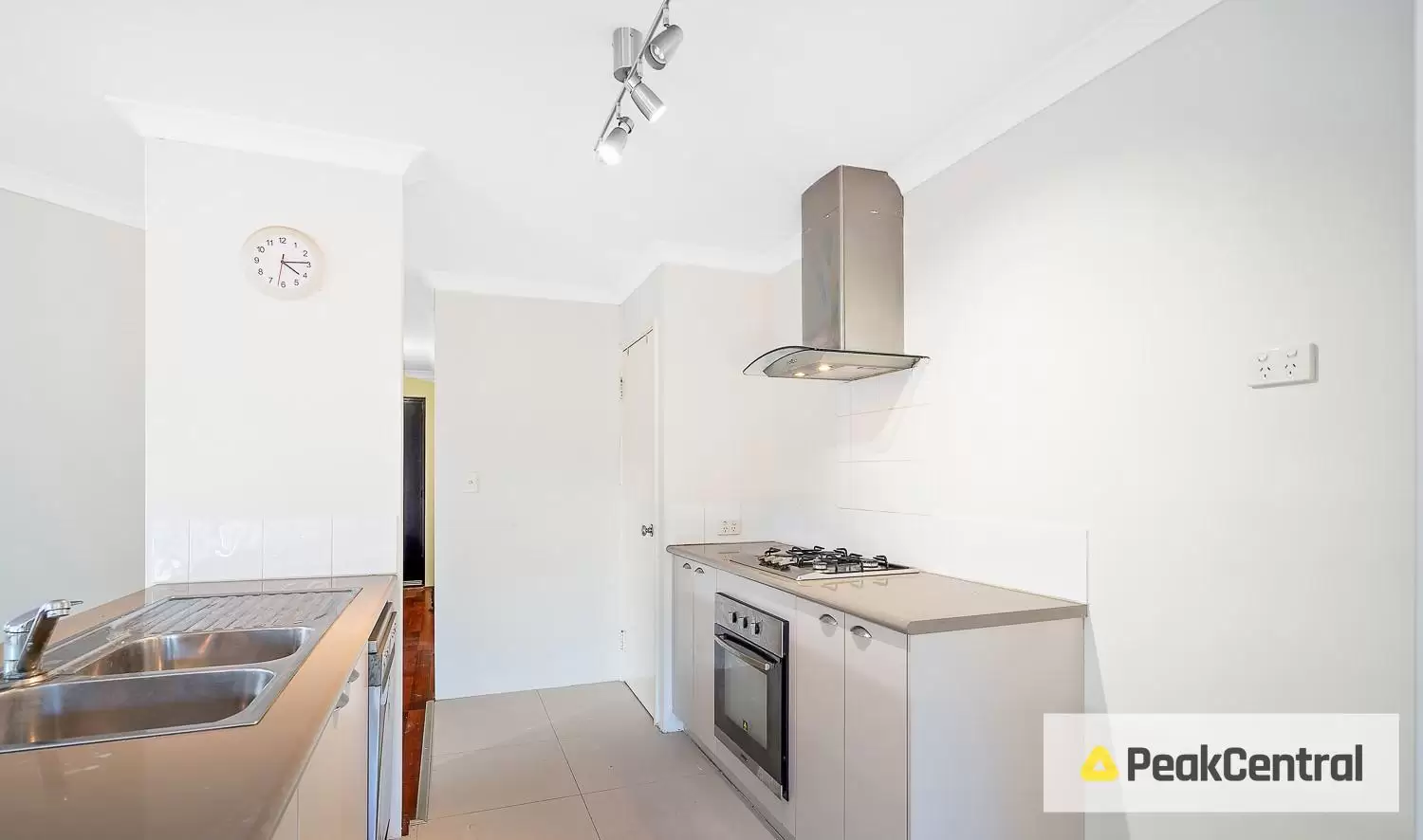 14 Humboldt Entrance, Aubin Grove Leased by Peak Central Property Group - image 4
