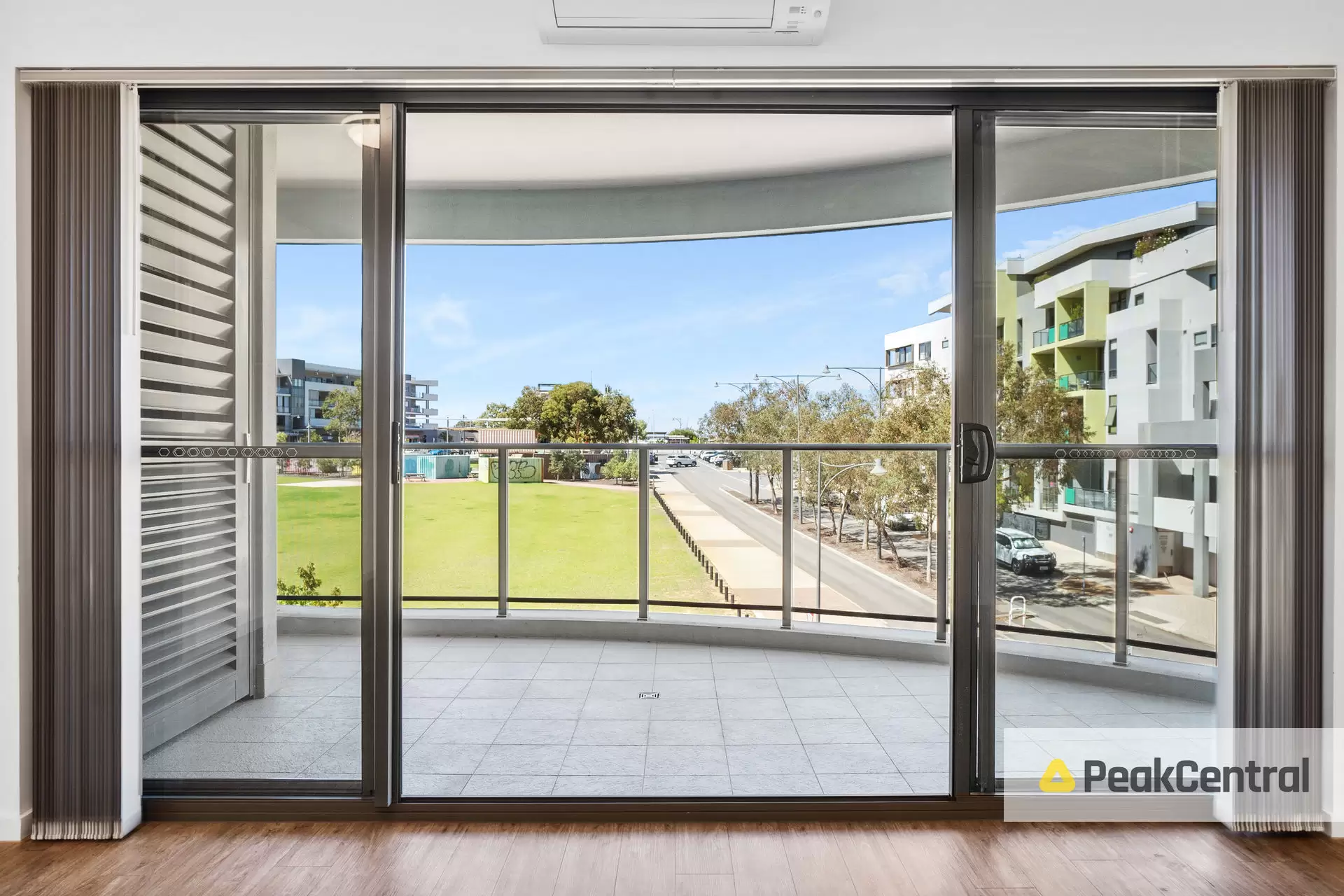 21/11 Signal Terrace, Cockburn Central Sold by Peak Central Property Group - image 2