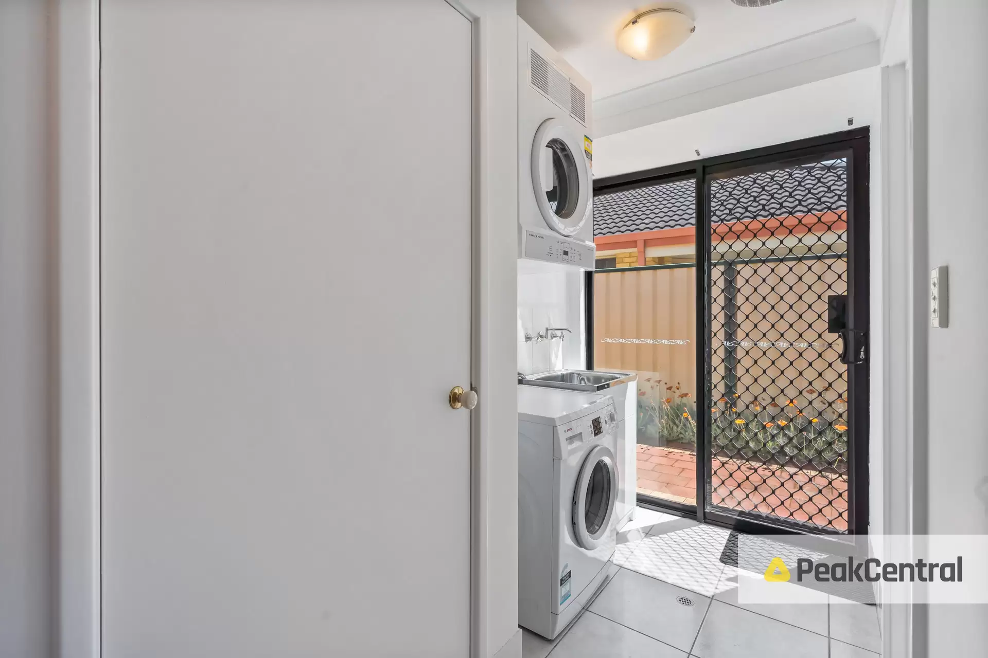 45 Domain Circle, Success Sold by Peak Central Property Group - image 14