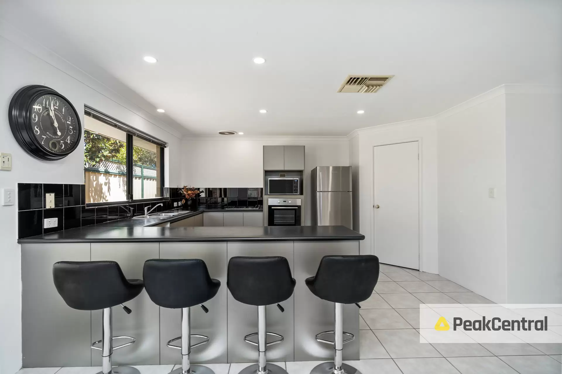 45 Domain Circle, Success Sold by Peak Central Property Group - image 2