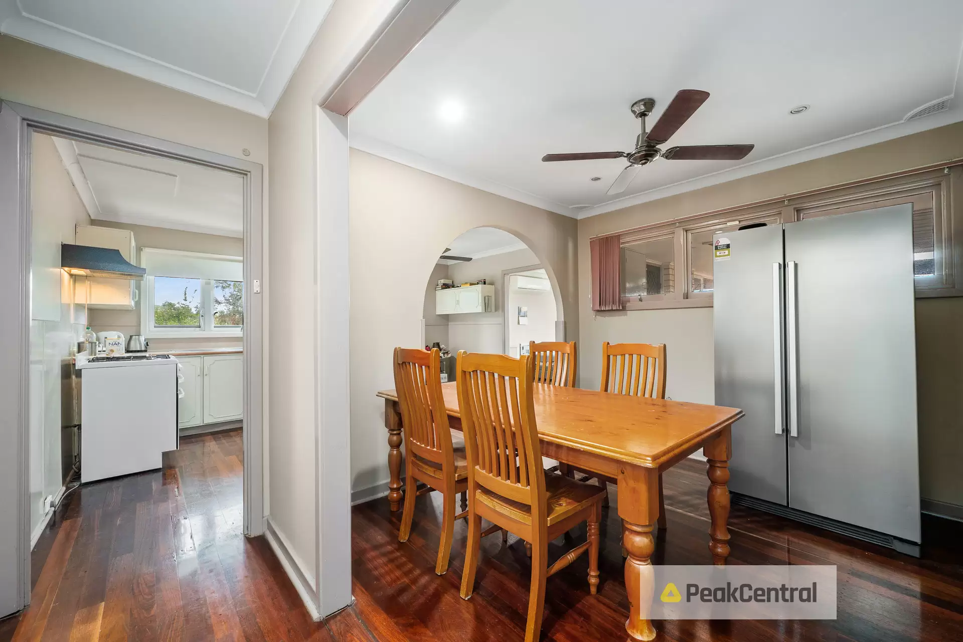 11 Cowling Way, Parmelia Sold by Peak Central Property Group - image 6