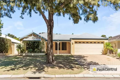 28 Lesueur Pass, Beeliar Sold by Peak Central Property Group